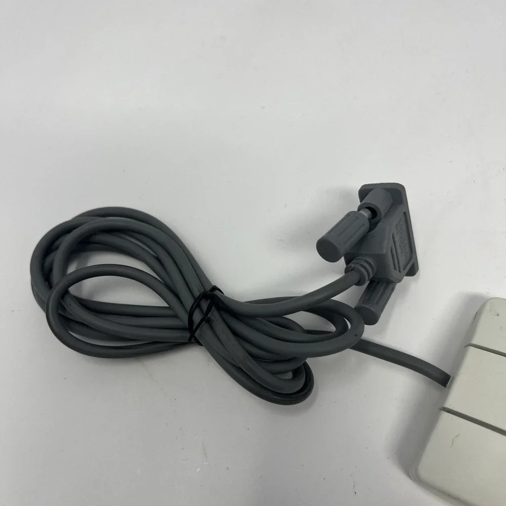 Logitech M-MD15L Ball Type Corded Computer Mouse w/ Serial Connector 3-Button